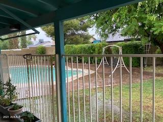 4056 E Taro Ln, Phoenix, AZ 85050 photo 4