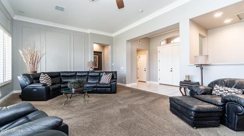 2880 E Brooks St, Gilbert, AZ 85296 photo 4