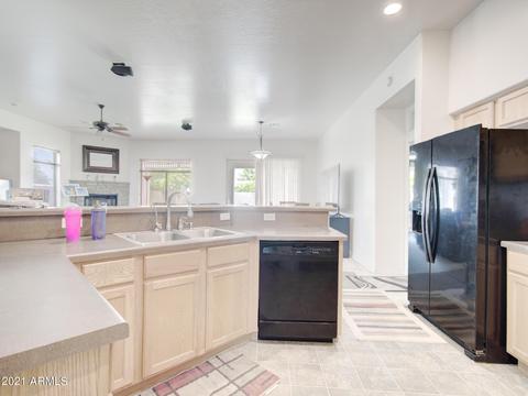 2008 E Beautiful Ln, Phoenix, AZ 85042 photo 7