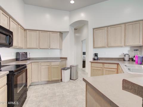 2008 E Beautiful Ln, Phoenix, AZ 85042 photo 6