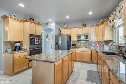 3945 E Fairfield Cir, Mesa, AZ 85205 photo 8