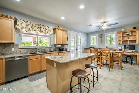 3945 E Fairfield Cir, Mesa, AZ 85205 photo 10