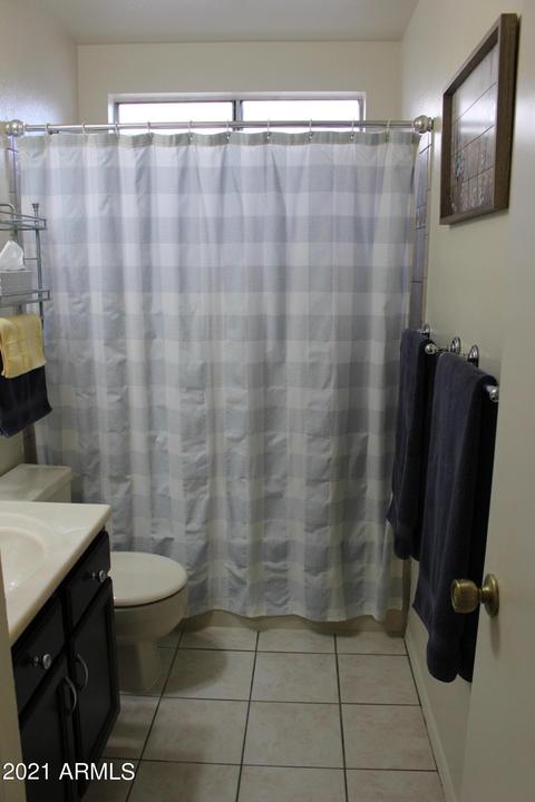943 E Oraibi Dr, Phoenix, AZ 85024 photo 5