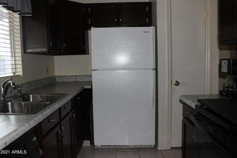 943 E Oraibi Dr, Phoenix, AZ 85024 photo 9
