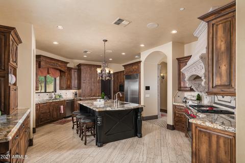 8361 Echo Canyon Cir, Mesa, AZ 85207 photo 9