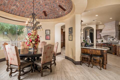 8361 Echo Canyon Cir, Mesa, AZ 85207 photo 11