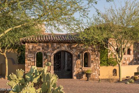 8361 Echo Canyon Cir, Mesa, AZ 85207 photo 2
