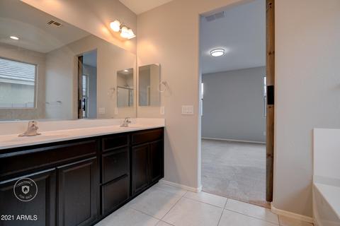 2417 E Beverly Rd, Phoenix, AZ 85042 photo 5