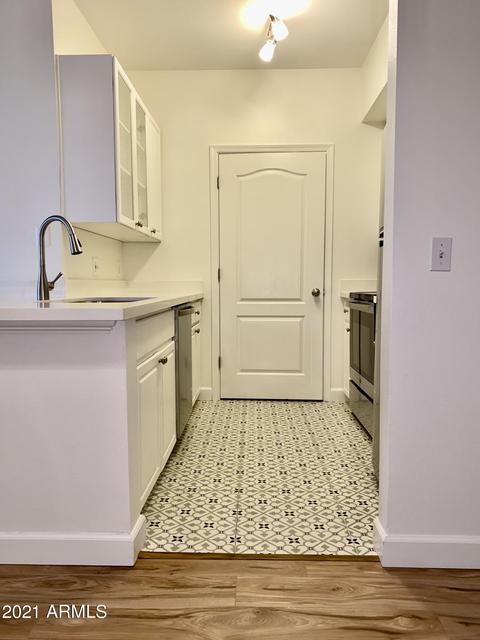 1701 E Colter St #207, Phoenix, AZ 85016 photo 4
