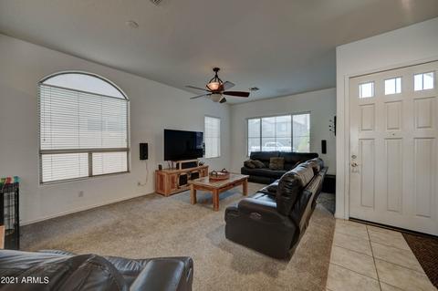 454 E Ranch Rd, Gilbert, AZ 85296 photo 2