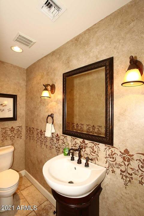3619 N 49th St, Phoenix, AZ 85018 photo 17