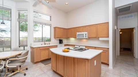 8064 E Sandia Cir, Mesa, AZ 85207 photo 13
