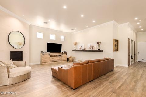 2528 E Page Ct, Gilbert, AZ 85234 photo 10
