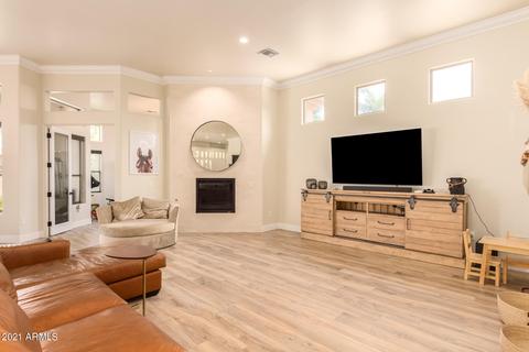 2528 E Page Ct, Gilbert, AZ 85234 photo 9