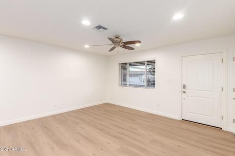 709 N Cedar St, Gilbert, AZ 85233 photo 5