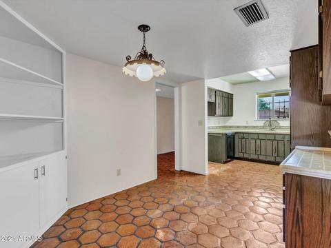 3930 E Cortez St, Phoenix, AZ 85028 photo 8
