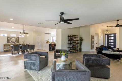 914 E Knoll St, Mesa, AZ 85203 photo 7