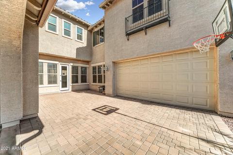 2669 E Hampton Ln, Gilbert, AZ 85295 photo 3