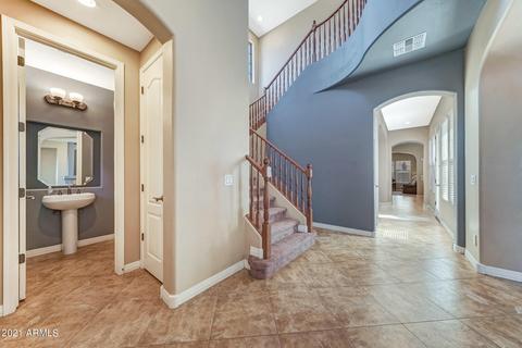 2669 E Hampton Ln, Gilbert, AZ 85295 photo 9