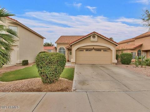 525 N Cobblestone St, Gilbert, AZ 85234 photo 2