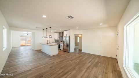 2046 W Medlock Dr, Phoenix, AZ 85015 photo 25
