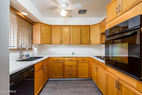 4810 N 71st Ln N, Phoenix, AZ 85033 photo 1
