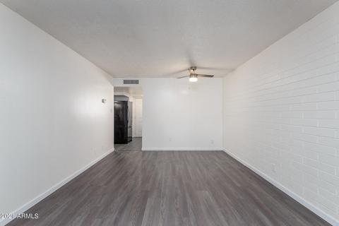 4810 N 71st Ln N, Phoenix, AZ 85033 photo 5