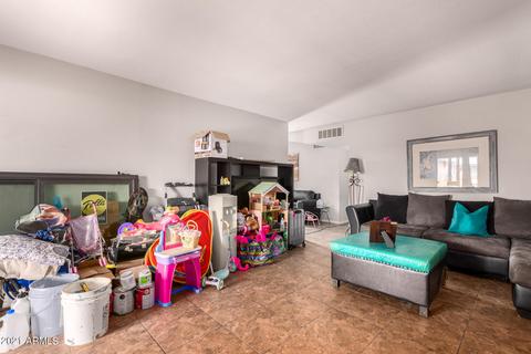 3002 N 59th Dr, Phoenix, AZ 85033 photo 4