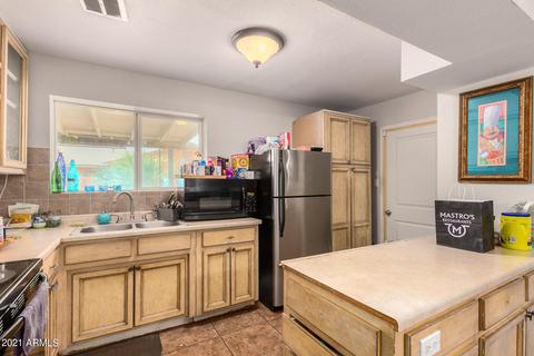 3002 N 59th Dr, Phoenix, AZ 85033 photo 11