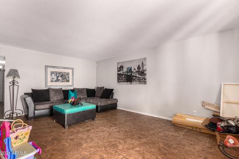 3002 N 59th Dr, Phoenix, AZ 85033 photo 3