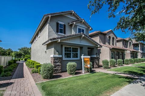 3775 E Hans Dr, Gilbert, AZ 85296 photo 1