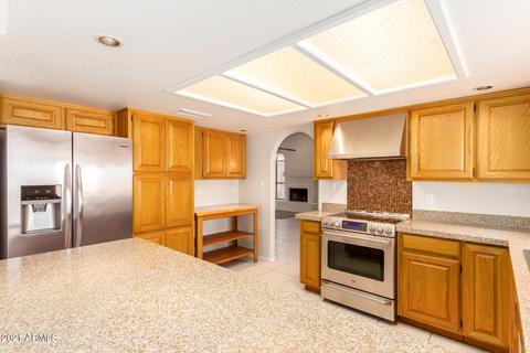 9040 N 14th Dr, Phoenix, AZ 85021 photo 16