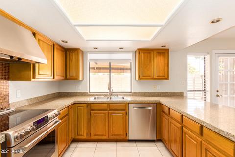 9040 N 14th Dr, Phoenix, AZ 85021 photo 14