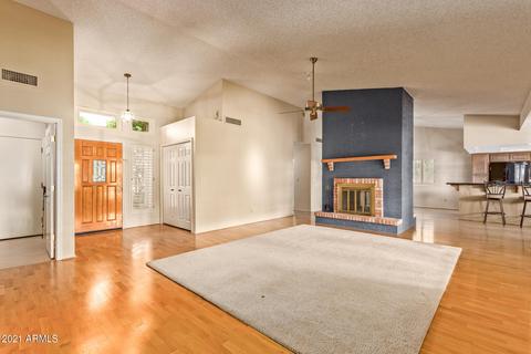 817 E Meadow Ln, Phoenix, AZ 85022 photo 6