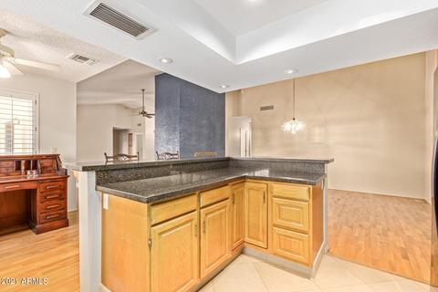 817 E Meadow Ln, Phoenix, AZ 85022 photo 10