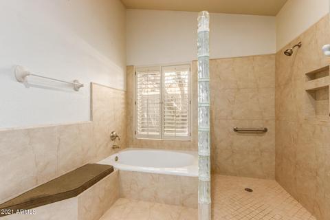817 E Meadow Ln, Phoenix, AZ 85022 photo 17
