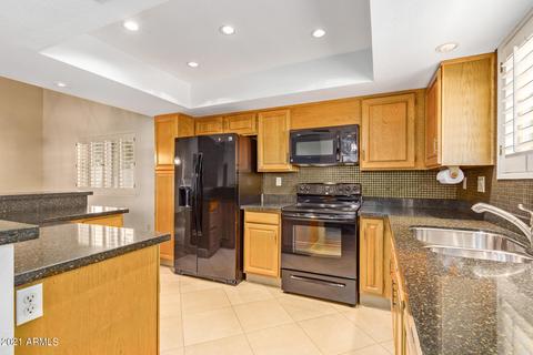 817 E Meadow Ln, Phoenix, AZ 85022 photo 9