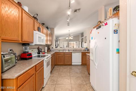 2888 E Harwell Rd, Gilbert, AZ 85234 photo 4