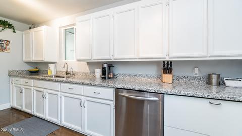 904 E San Juan Ave, Phoenix, AZ 85014 photo 12