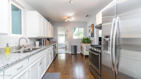 904 E San Juan Ave, Phoenix, AZ 85014 photo 16