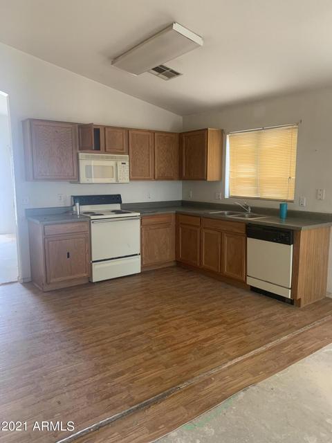 983 E Greenlee Ave, Apache Junction, AZ 85119 photo 8
