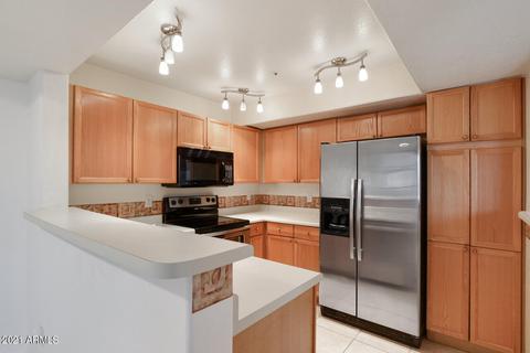 1101 W Mango Dr, Gilbert, AZ 85233 photo 2