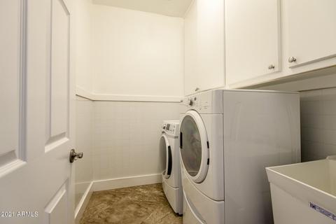 992 E Taurus Pl, Chandler, AZ 85249 photo 32