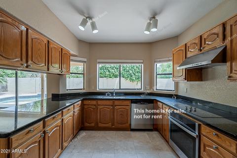 188 E Dawn Dr, Tempe, AZ 85284 photo 8