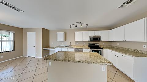 3427 E Derringer Way, Gilbert, AZ 85297 photo 7