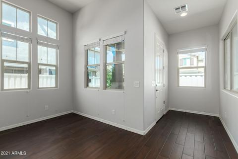 3726 E Stiles Ln, Gilbert, AZ 85295 photo 2