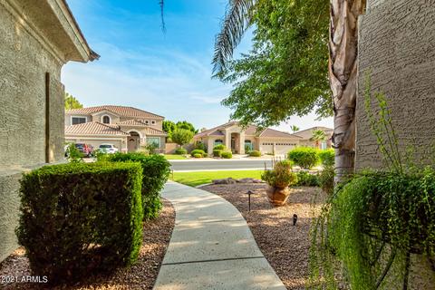 1490 E Sagebrush St, Gilbert, AZ 85296 photo 5