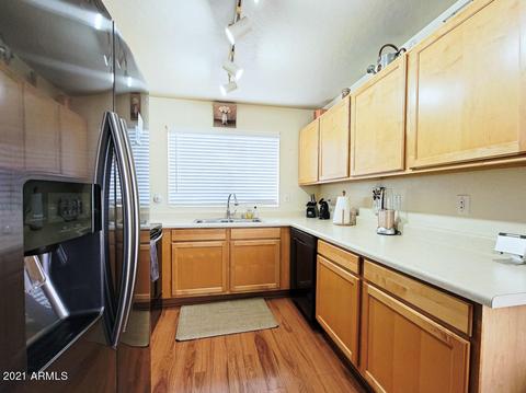 809 E Potter Dr, Phoenix, AZ 85024 photo 11