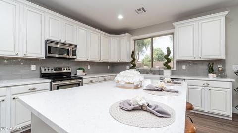 282 E Phelps St, Gilbert, AZ 85295 photo 24