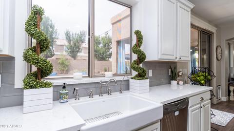 282 E Phelps St, Gilbert, AZ 85295 photo 28